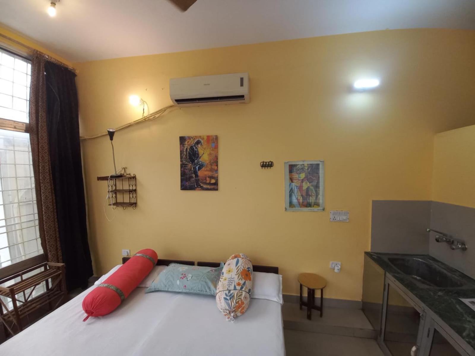 Devi Music Ashram Bed and Breakfast Rishīkesh Esterno foto